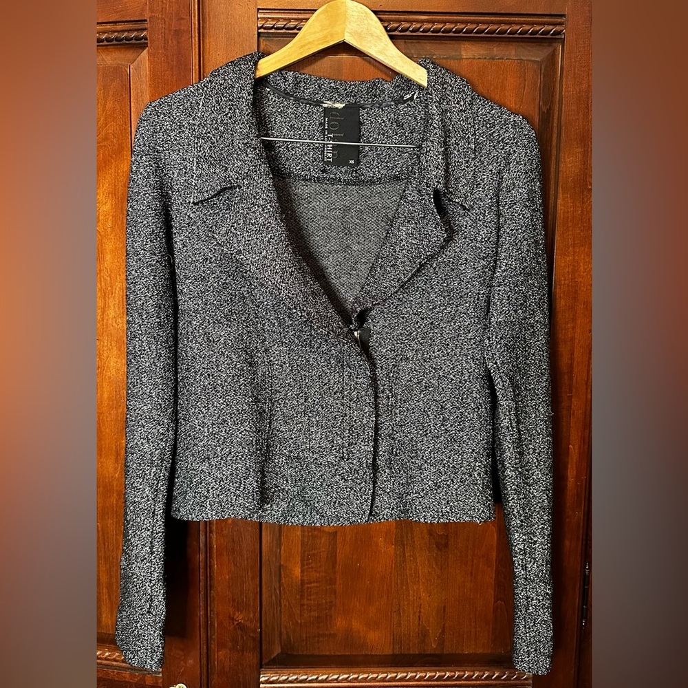Dolan t-shirt knit moto jacket, black and white weave, size XS